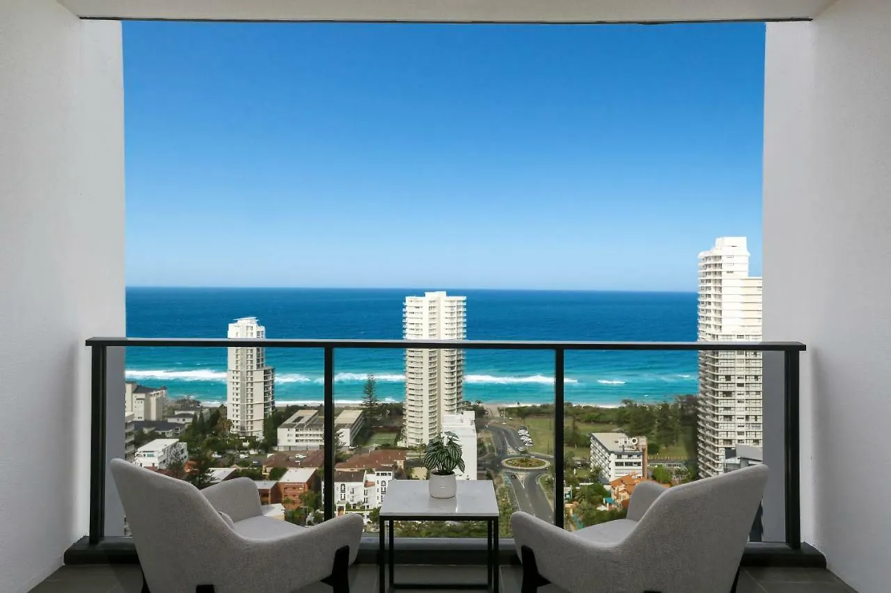 Qube Broadbeach Gold Coast Apart Otel